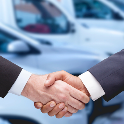 creative-business-people-working-on-business-proje-LA8JYM7 (1)